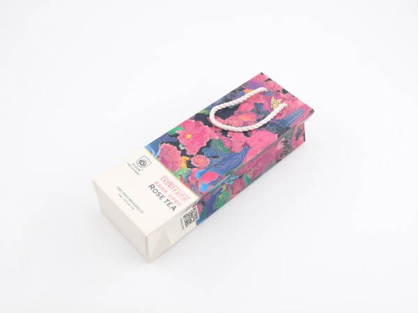 要想包裝禮品盒定做好，創(chuàng)意插畫少不了