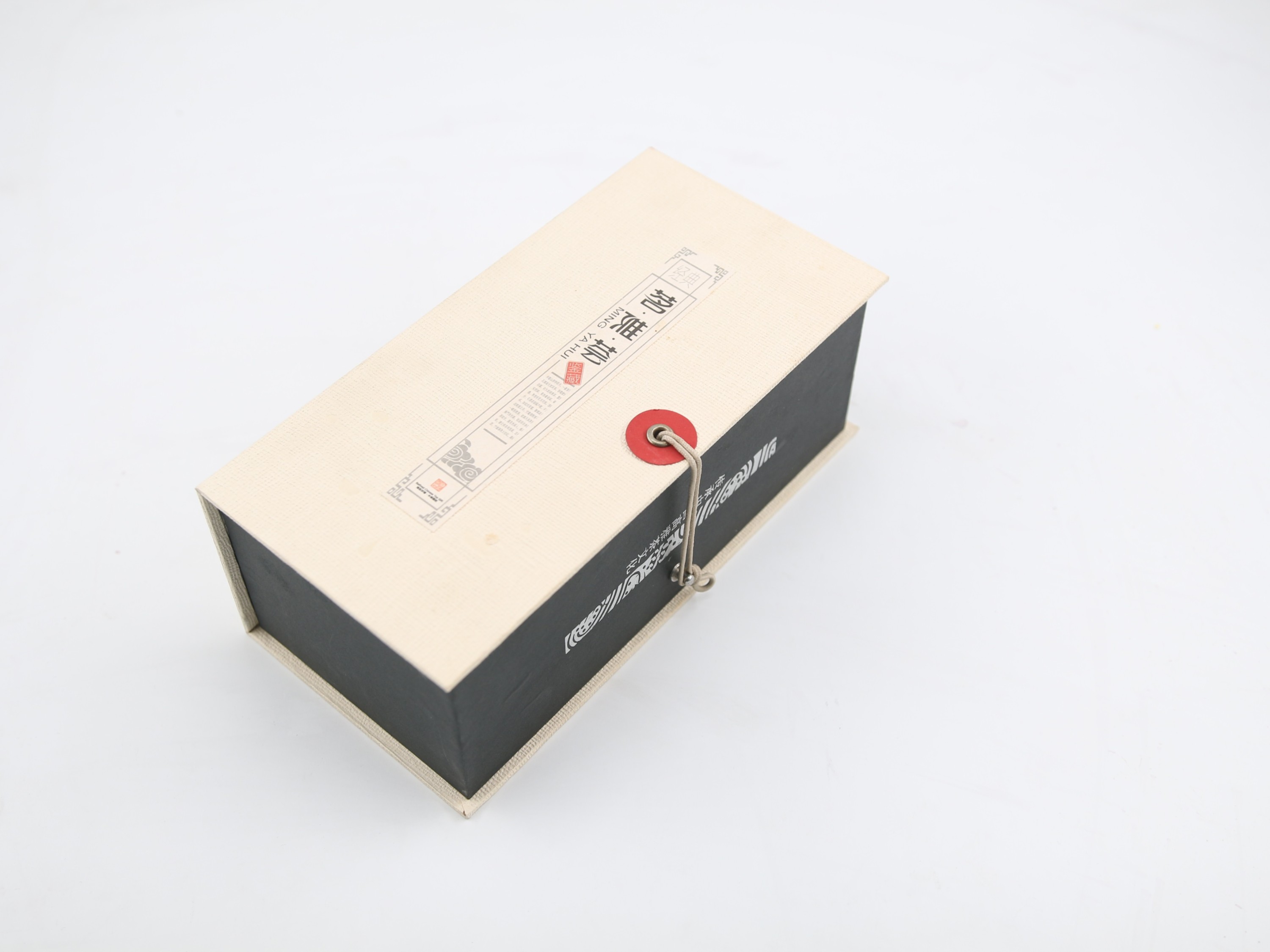 茶葉禮盒定制為什么首選紙質(zhì)包裝？